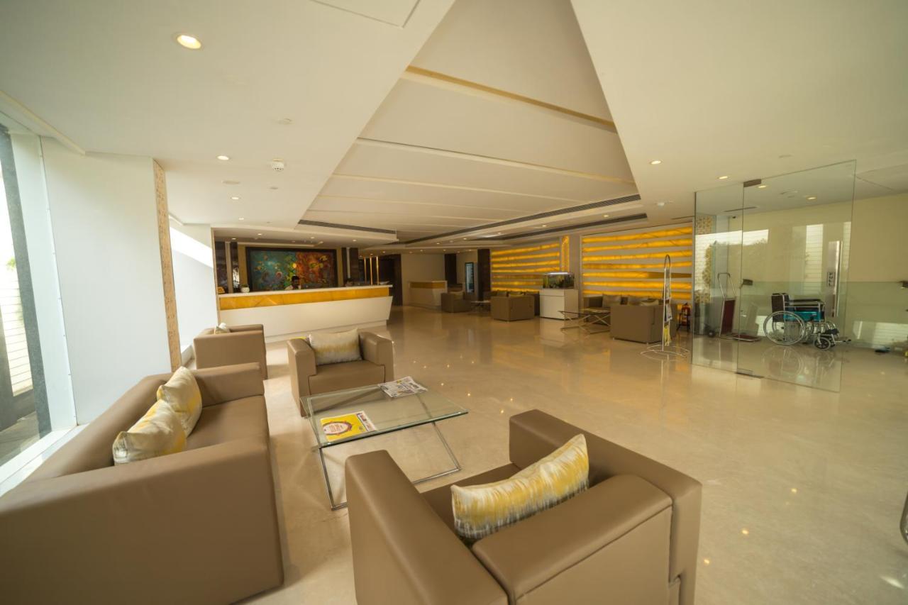 Zip By Spree Hotels Samudra Belgaum Esterno foto